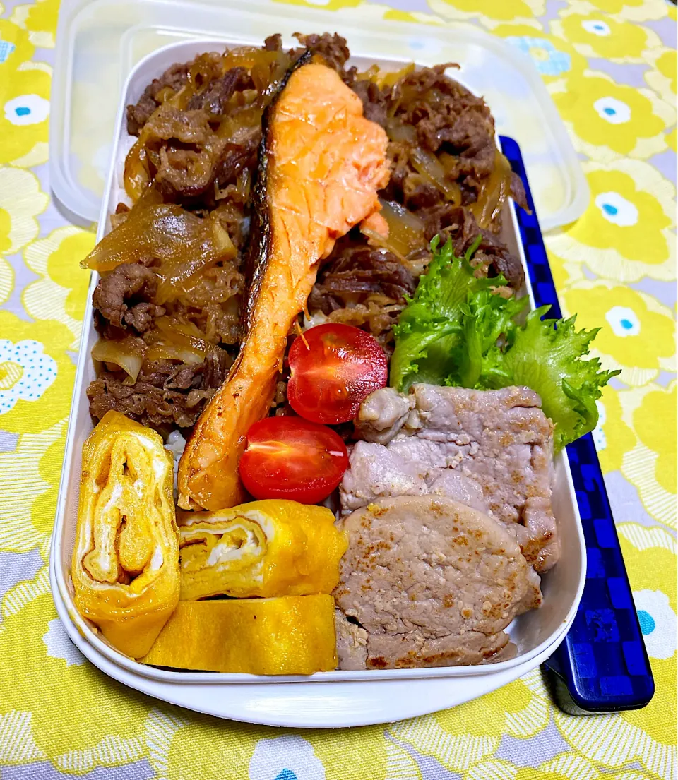 牛シャケ弁当|masasho's momさん