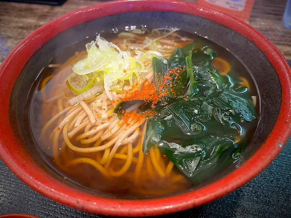 Snapdishの料理写真:かけ蕎麦@千葉県八千代市|にゃあ（芸名）さん