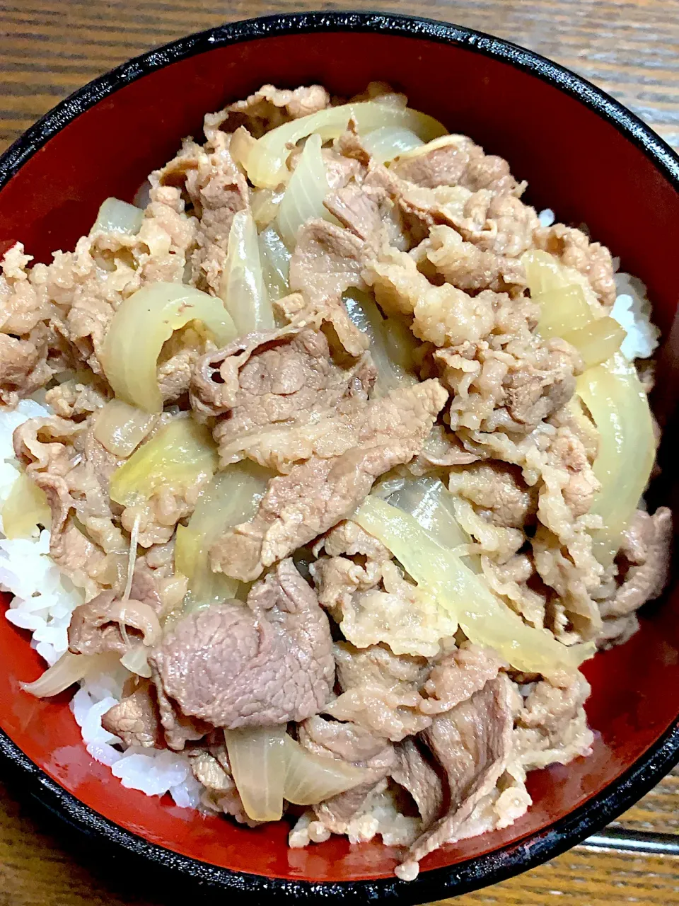 有名な牛丼屋さんを超えた牛丼^_^|きよっさんさん