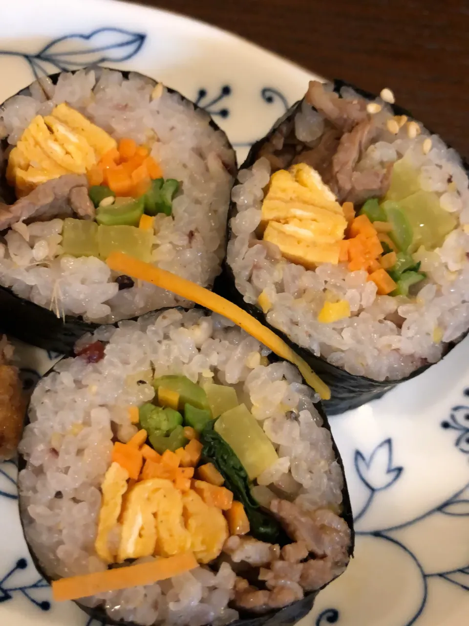 Snapdishの料理写真:キンパで晩ご飯|さっちゃんさん