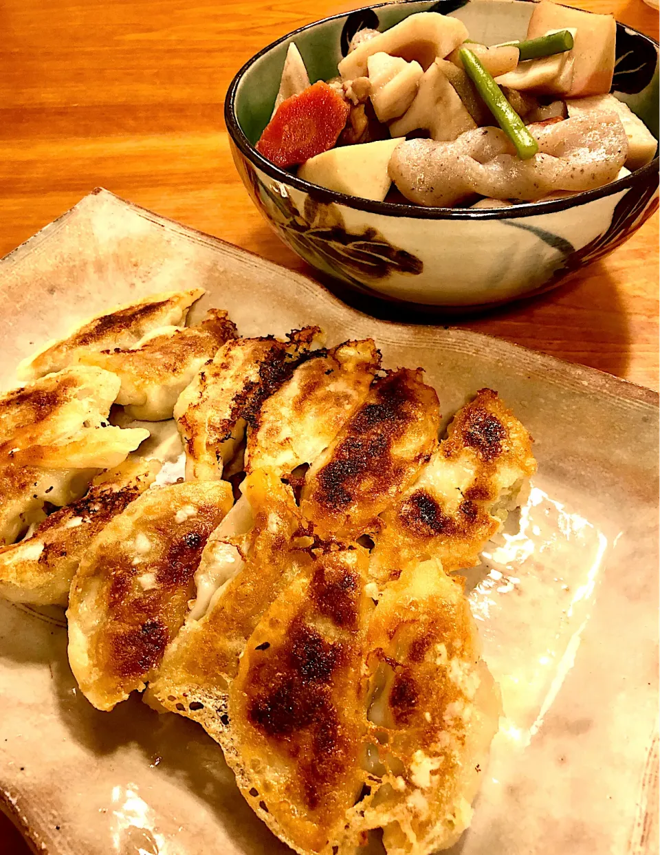 焼き餃子と筑前煮|樋口欣弥さん