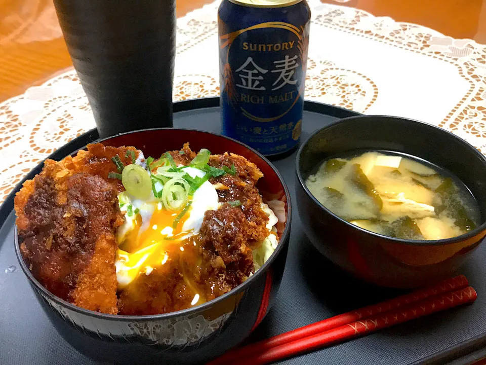 矢場とんの味噌で、味噌チキンカツ丼🍀|makoさん