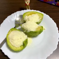 Snapdishの料理写真:Avoca with milk powder😋|ownLeehさん