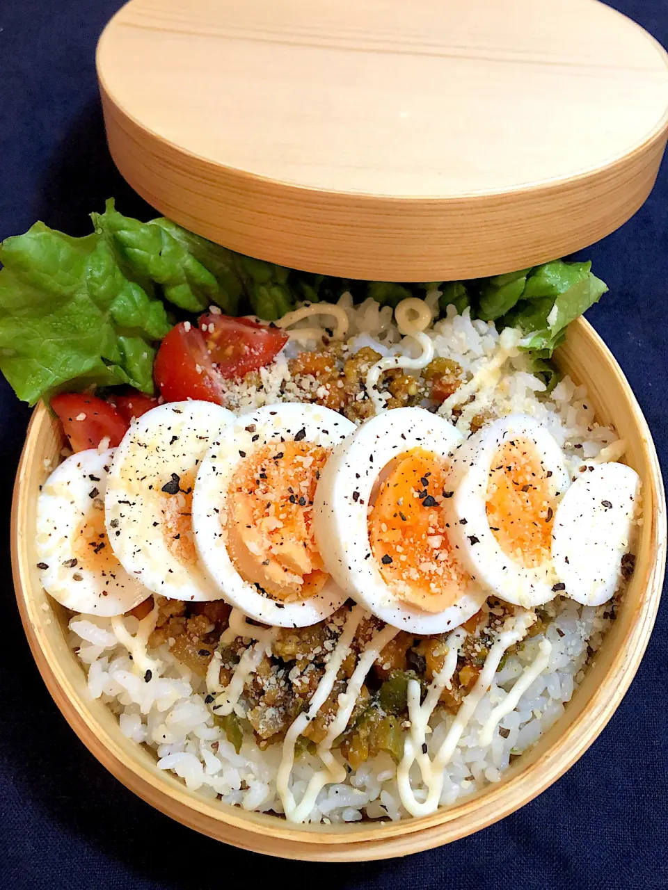 ドライカレー弁当🍛|はなえ飯さん