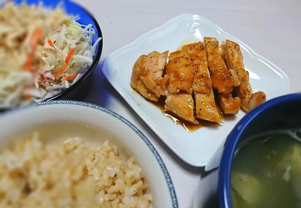 Snapdishの料理写真:照り焼きチキン定食|えびぱんさん