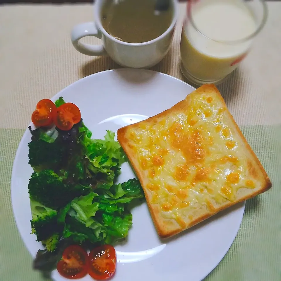 朝食|akkoさん