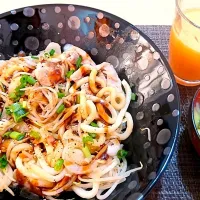 Snapdishの料理写真:焼きうどん♥️|あきらさん