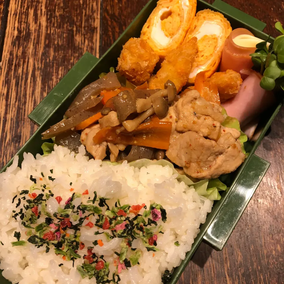 Snapdishの料理写真:2019.12.19  息子の弁当|miharu♡さん