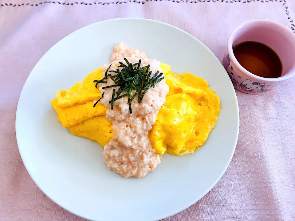 Snapdishの料理写真:明太とろろオムライス|飛鳥さん