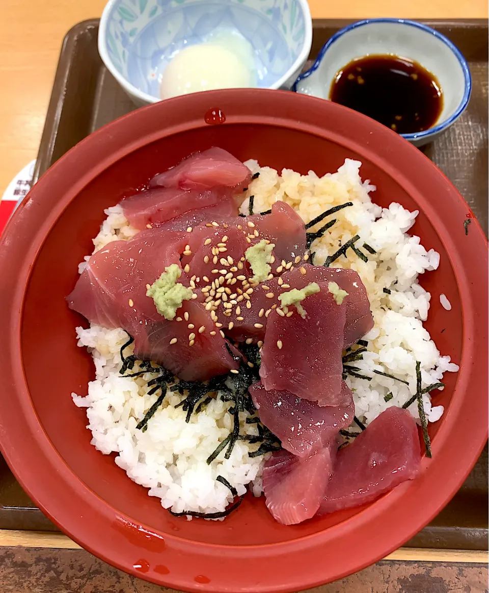 鉄火丼|るみおんさん