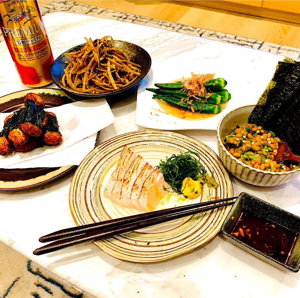 おうち居酒屋🏮やっぱり家のみが一番好き😋ビール🍺👉日本酒🍶👉ハイボール🥃笑|ぽくくんさん