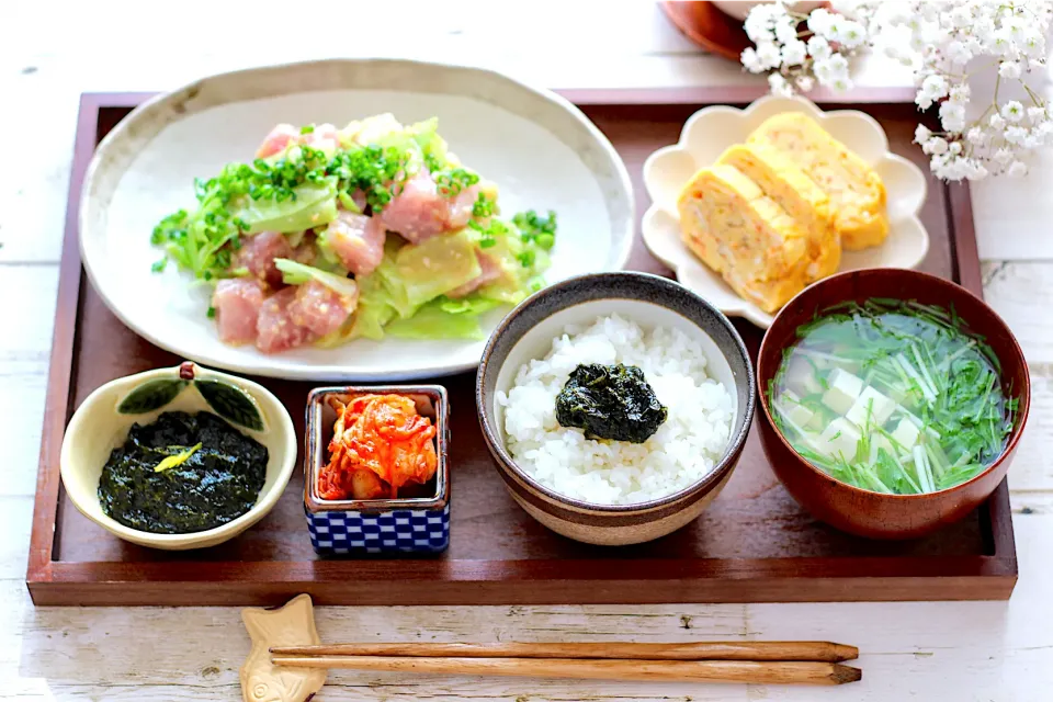 おひるごはん（春キャベツとマグロの酢味噌和え）|むぎママさん