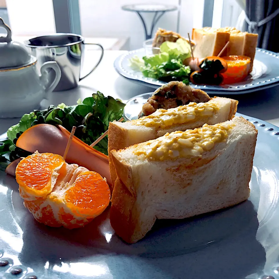 たまごサンドでbreakfast🥪|AKUBI*:ஐ(●˘͈ ᵕ˘͈)さん