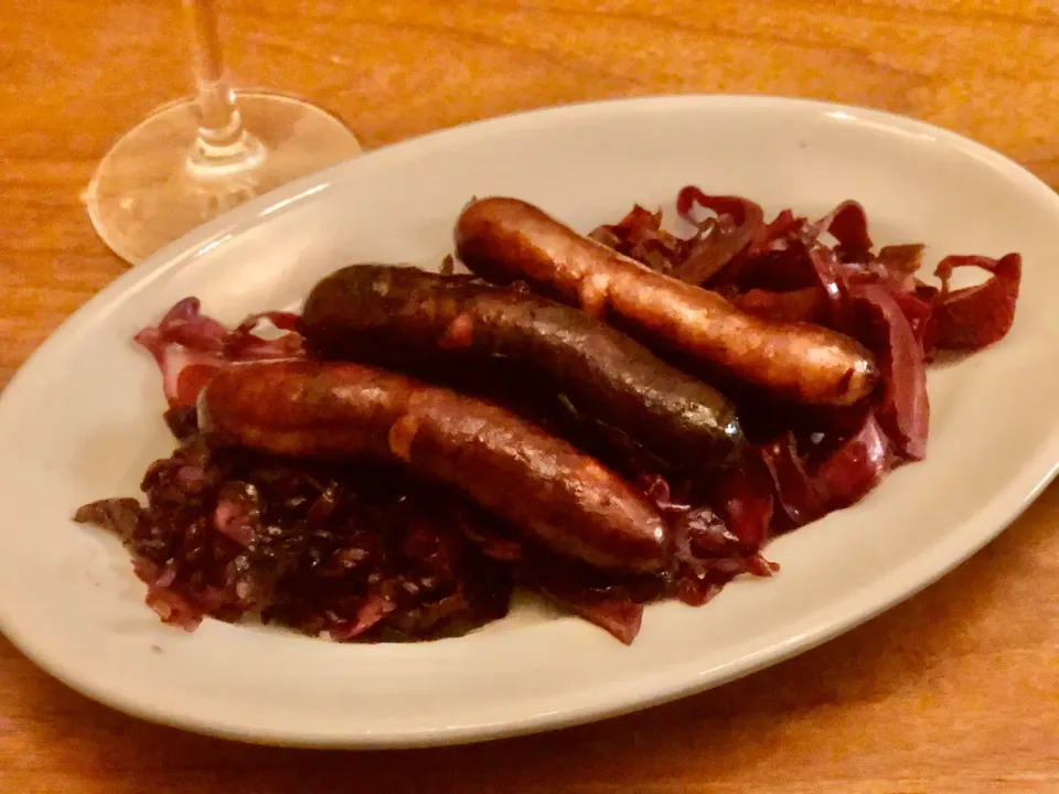 紫キャベツとソーセージのワイン煮　　　　　　　　　　　　　　　　　　　　Boiled purple cabbage and sausage in red wine|マユマユさん