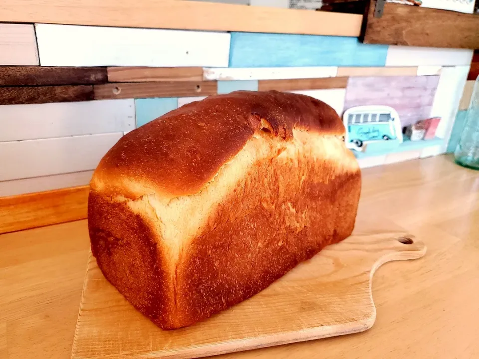 Snapdishの料理写真:酒粕食パン🍞
味噌の香りがして、うまし～✌️|ななさん