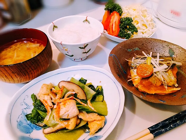 鯖味噌とチンゲン菜鶏むね炒め他|にこさん