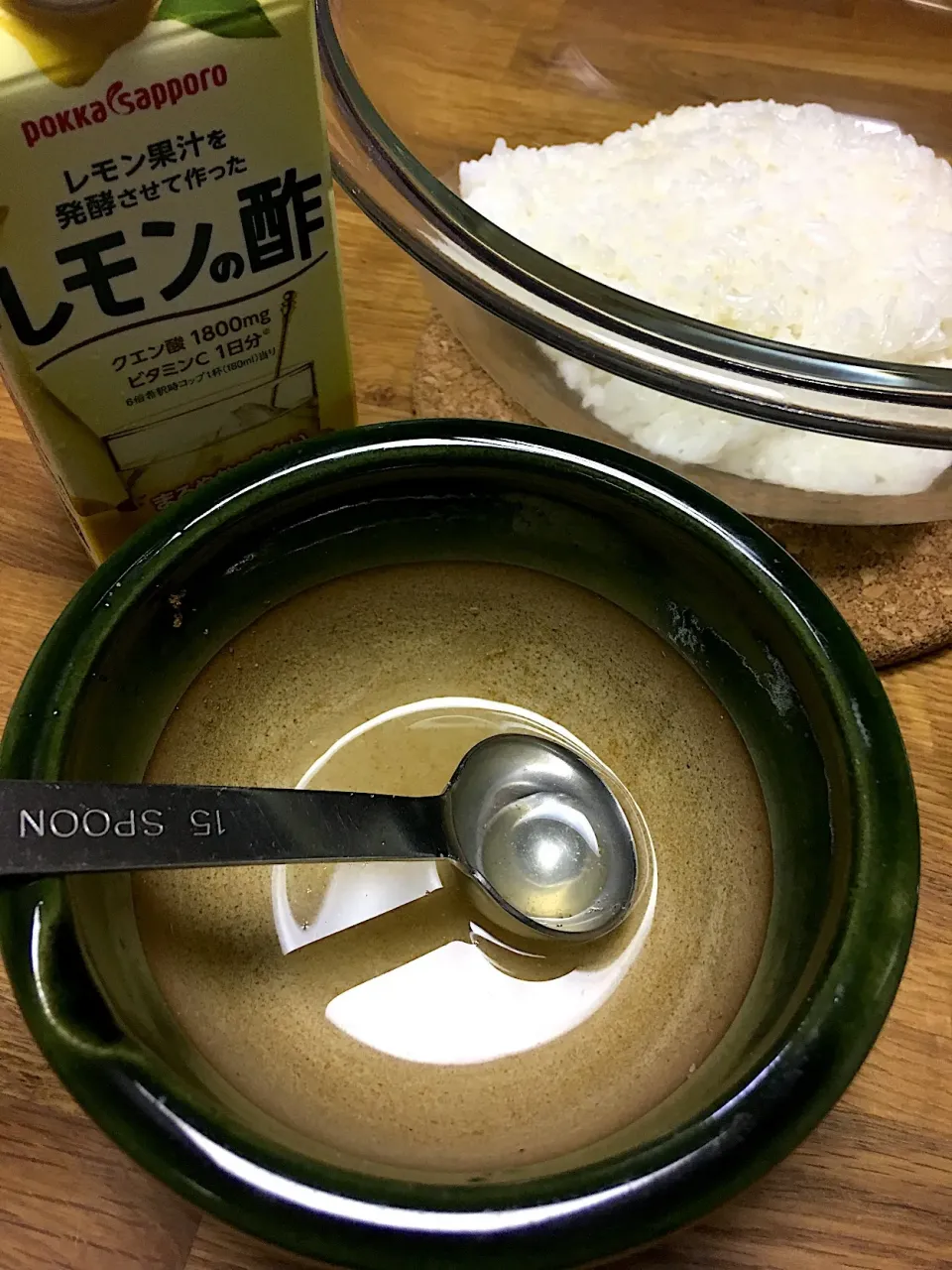 Snapdishの料理写真:レモン酢飯
#レモンの酢  #あるもので|morimi32さん