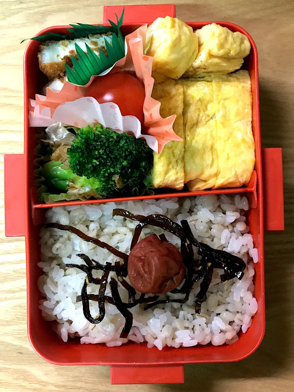 娘用 お弁当(357)|トモさん