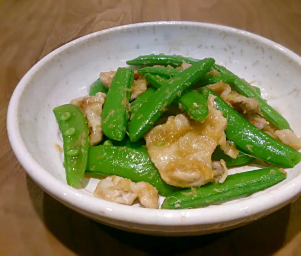 スナップえんどうと豚肉の生姜焼き|古尾谷りかこさん