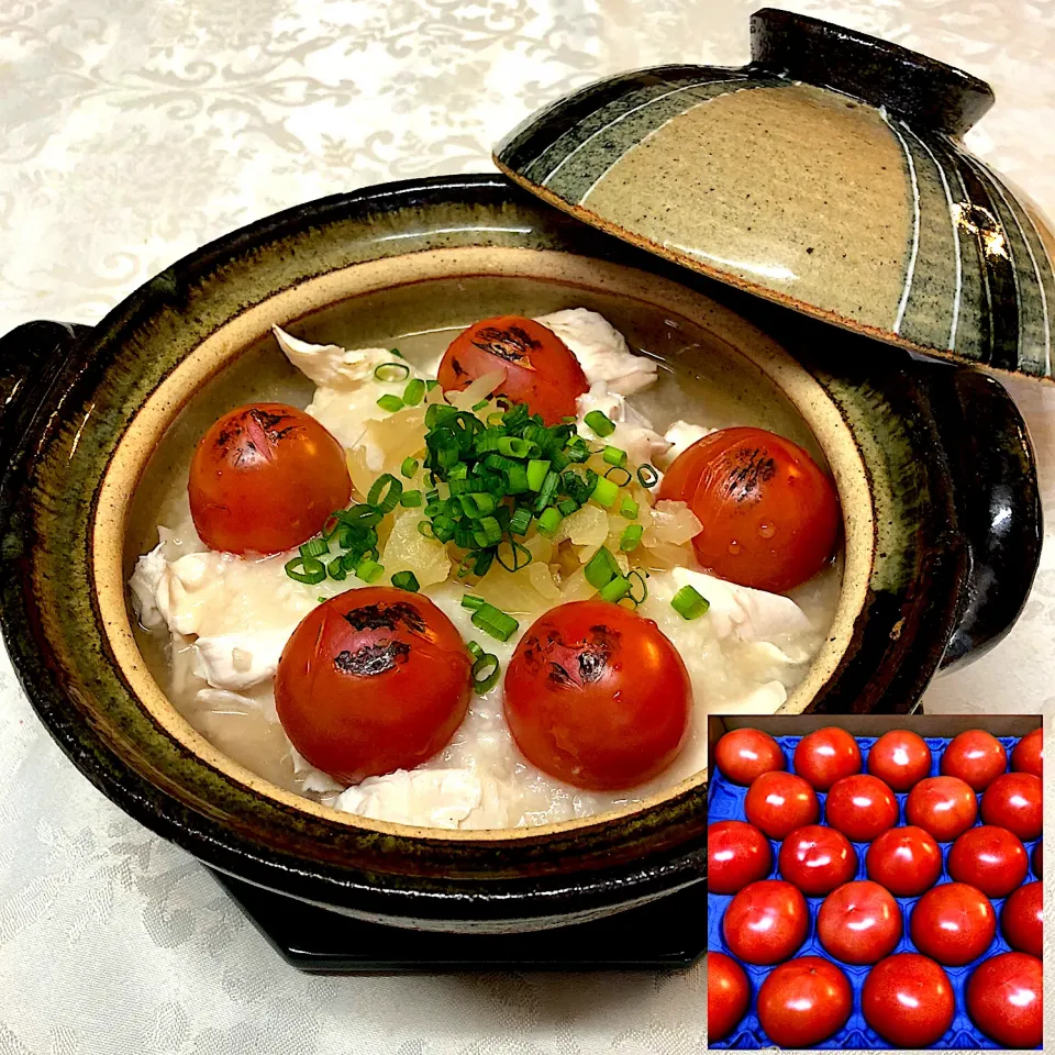 まるごとトマト入り参鶏湯🍅|henryさん