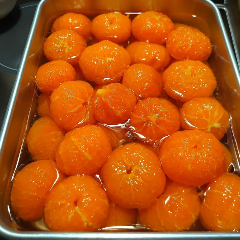 Snapdishの料理写真:丸ごと🍊みかんの缶みかん風|ｌａｖｅｎｄｅｒｆ❜mさん