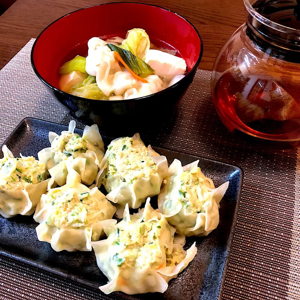 鶏ひき肉と生姜、ニラ、キャベツ、玉ねぎで水餃子と焼売|笙　みかんさん