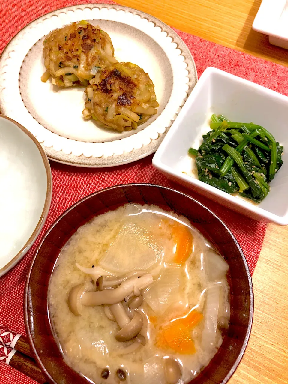 夕飯　うどん餃子🥟|ピヨまるさん