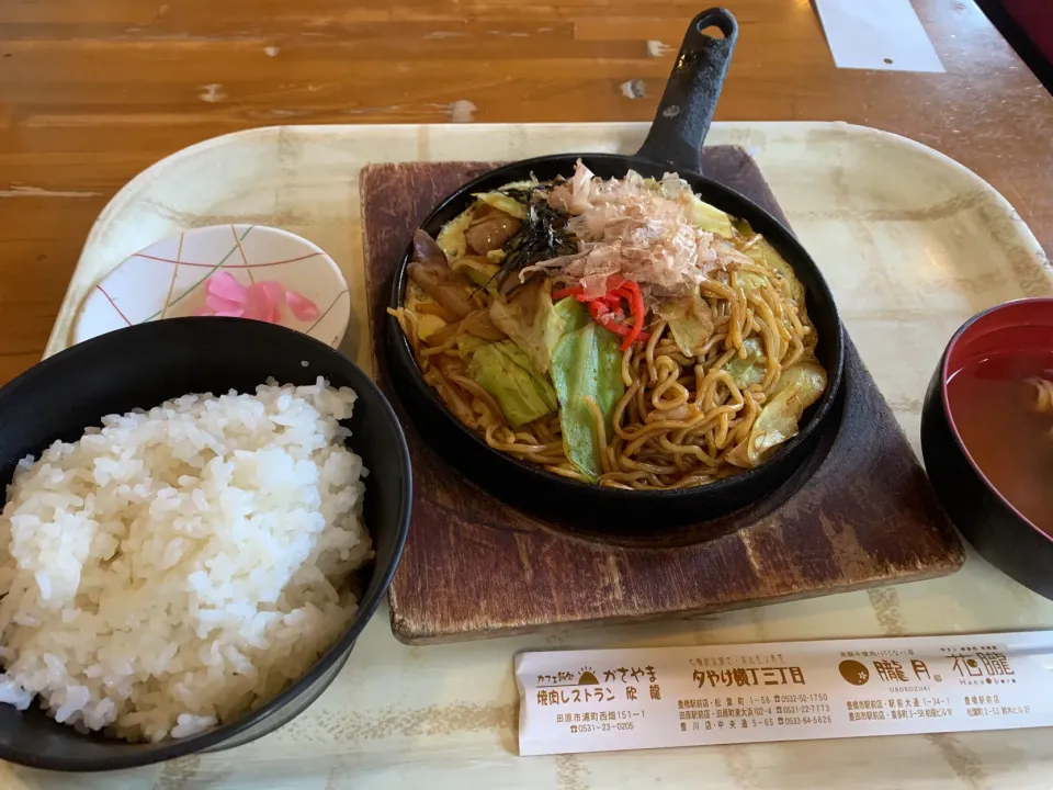 カフェ飯処かさやまの焼そばランチ|Morito Kamiyaさん