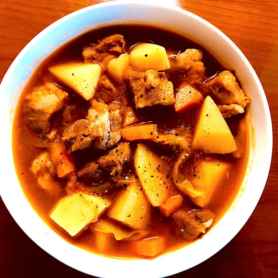 牛肉とポテトスープ🥣|ミミ蕾さん