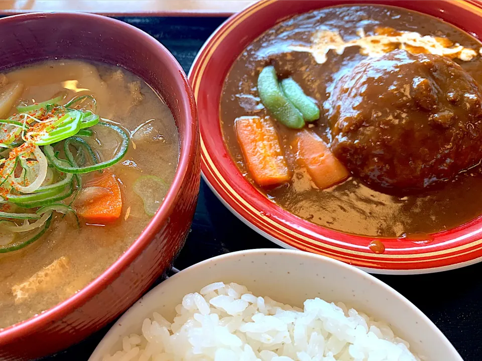 あか牛煮込みハンバーグ&だご汁|ぶりっとさん