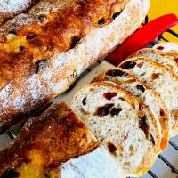 ぽき。さんの料理 捏ねずにオーバーナイト発酵♡レーズン＆クランベリーパン。