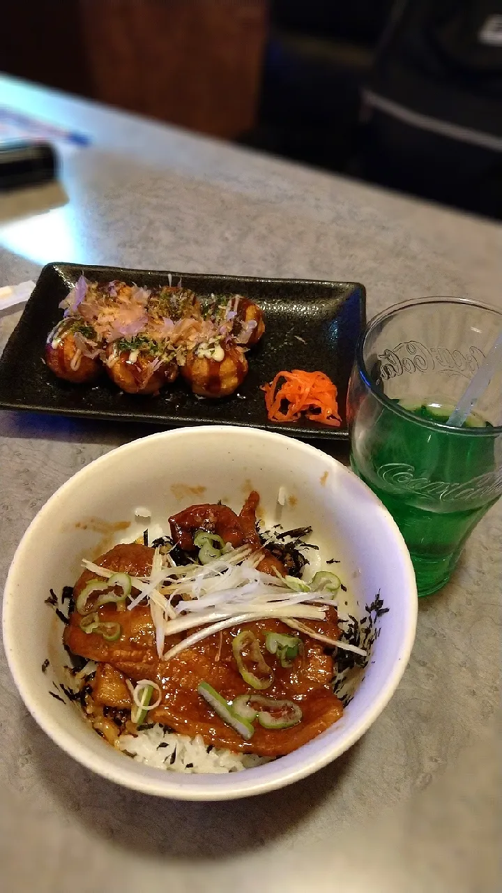 豚丼&たこ焼き🐙|junさん