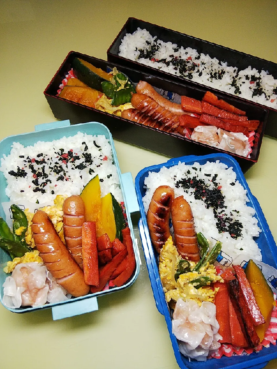 Snapdishの料理写真:2/10 親子弁当|けろよんさん