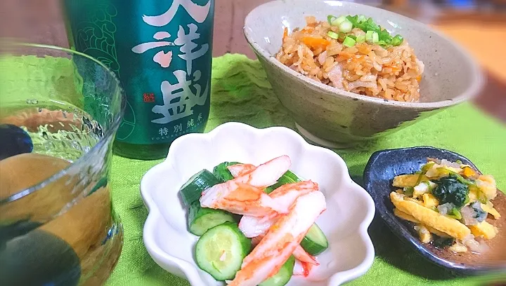 三つ葉☘️のみぞれあえ
 カニかま🦀の酢の物
  黒豚めし🐽|びせんさん