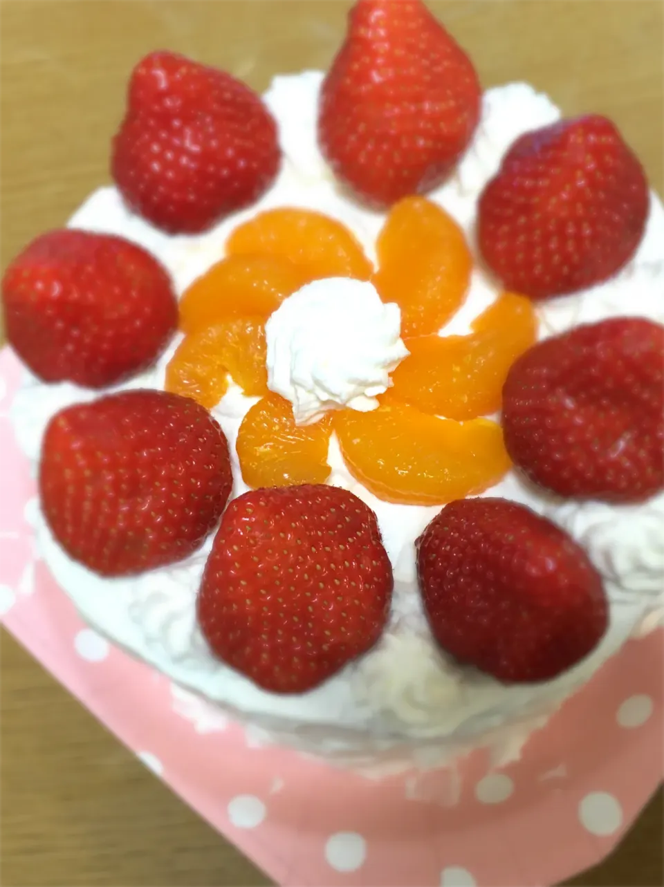 いちごとみかんのショートケーキ|まりこさん