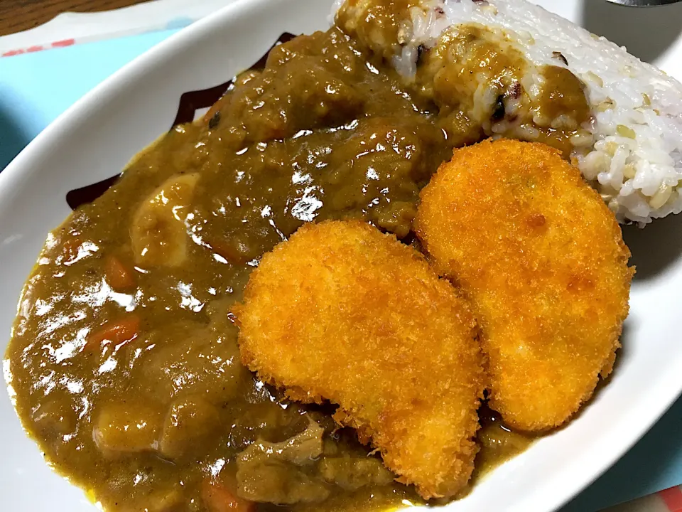 ナゲット付きカレーライス|はっちぃさん