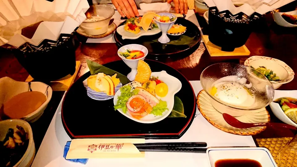 この前の女子会！久しぶりにお邪魔した友達のお店で。お刺身、手打ち蕎麦、デザートも満喫！|ユミさん