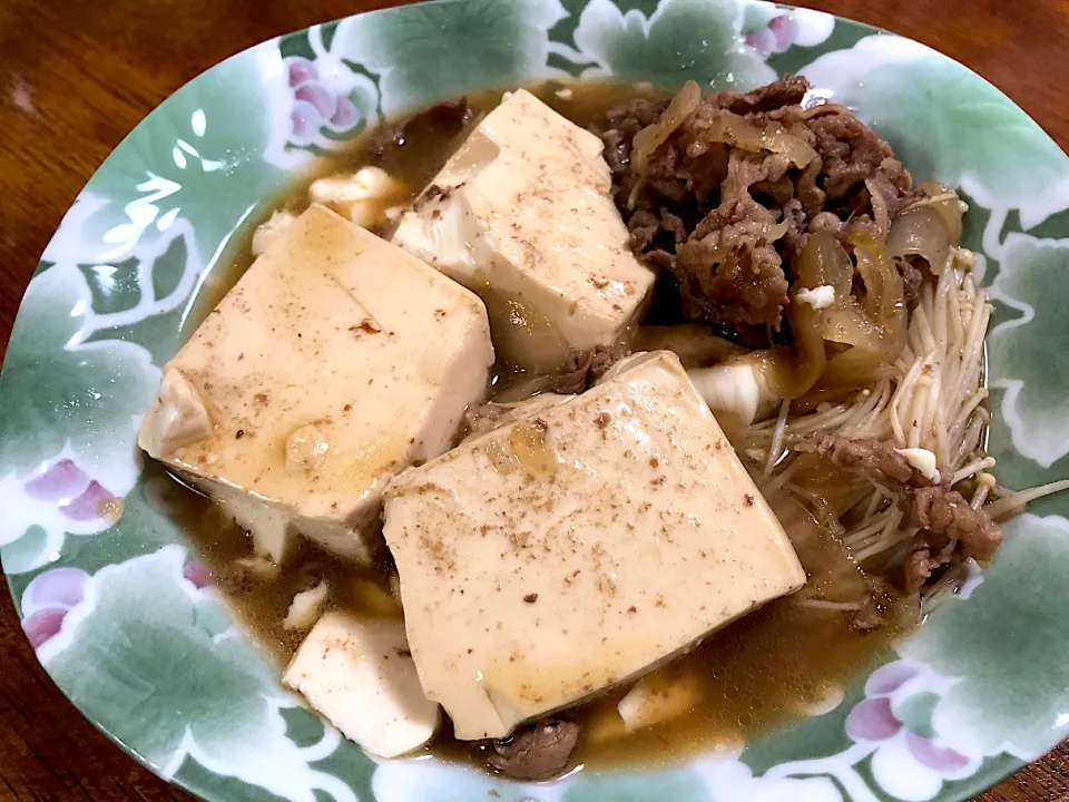 肉豆腐　絹ごしで作ってみた|さんだーさん