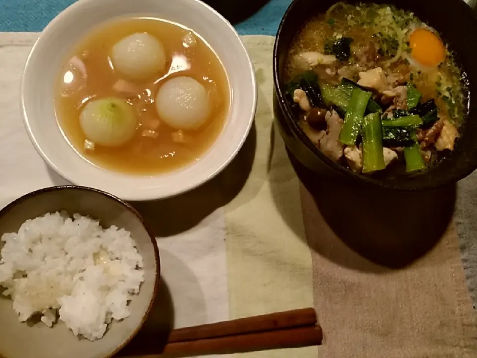 徳島ラーメンとタマネギコンソメ煮|pecopaさん