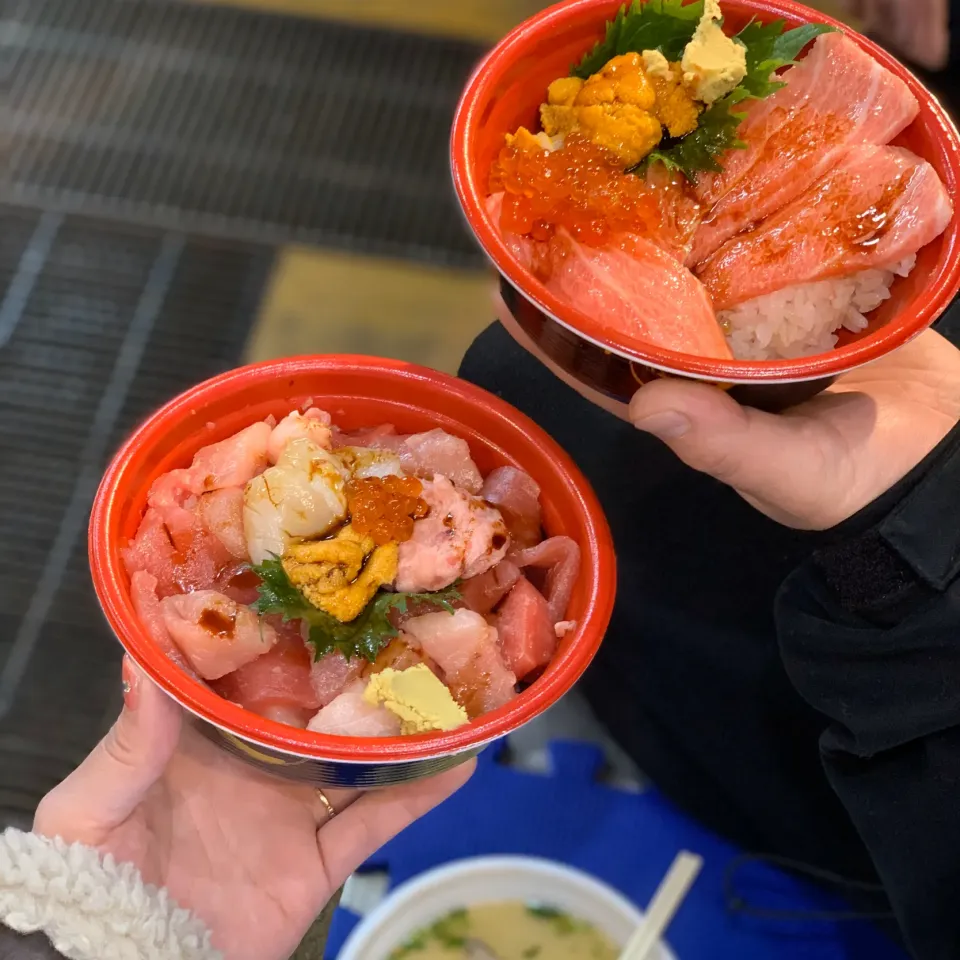 Snapdishの料理写真:唐戸市場で海鮮丼ランチ|Yoco⋆︎*さん