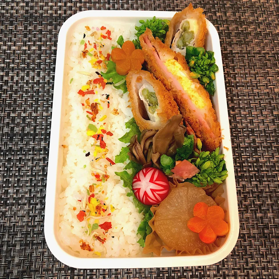 ハムエッグフライとアスパラチーズフライのお弁当|emichococo625さん