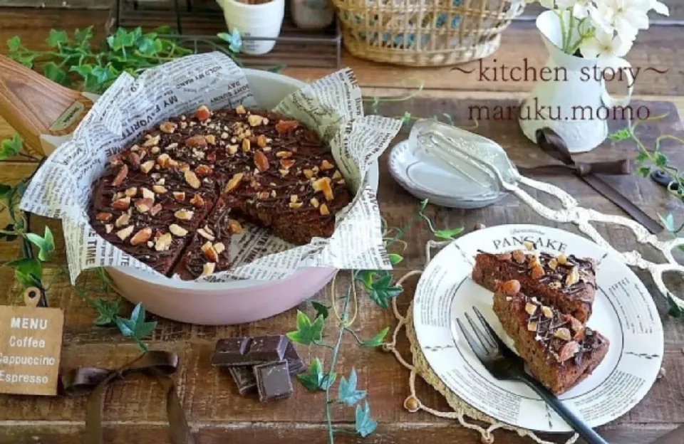 食べるたびにザクザク香ばしい❤ナッツ入りチョコバナナケーキ（フライパンで作れる♪|桃咲マルクさん