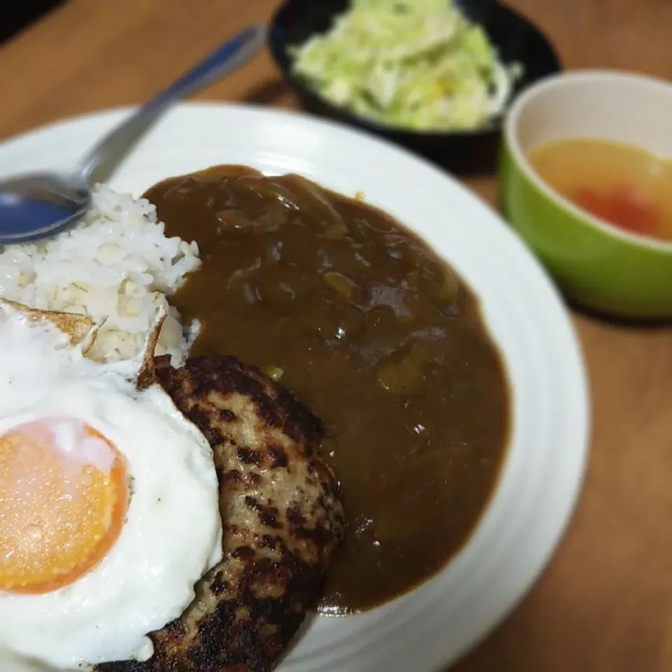 ハンバーグカレー|歌津八番クリニックさん