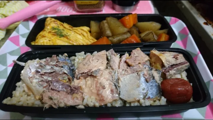 Snapdishの料理写真:煮物 大根と人参とごぼうと蒟蒻の煮物|to-manさん