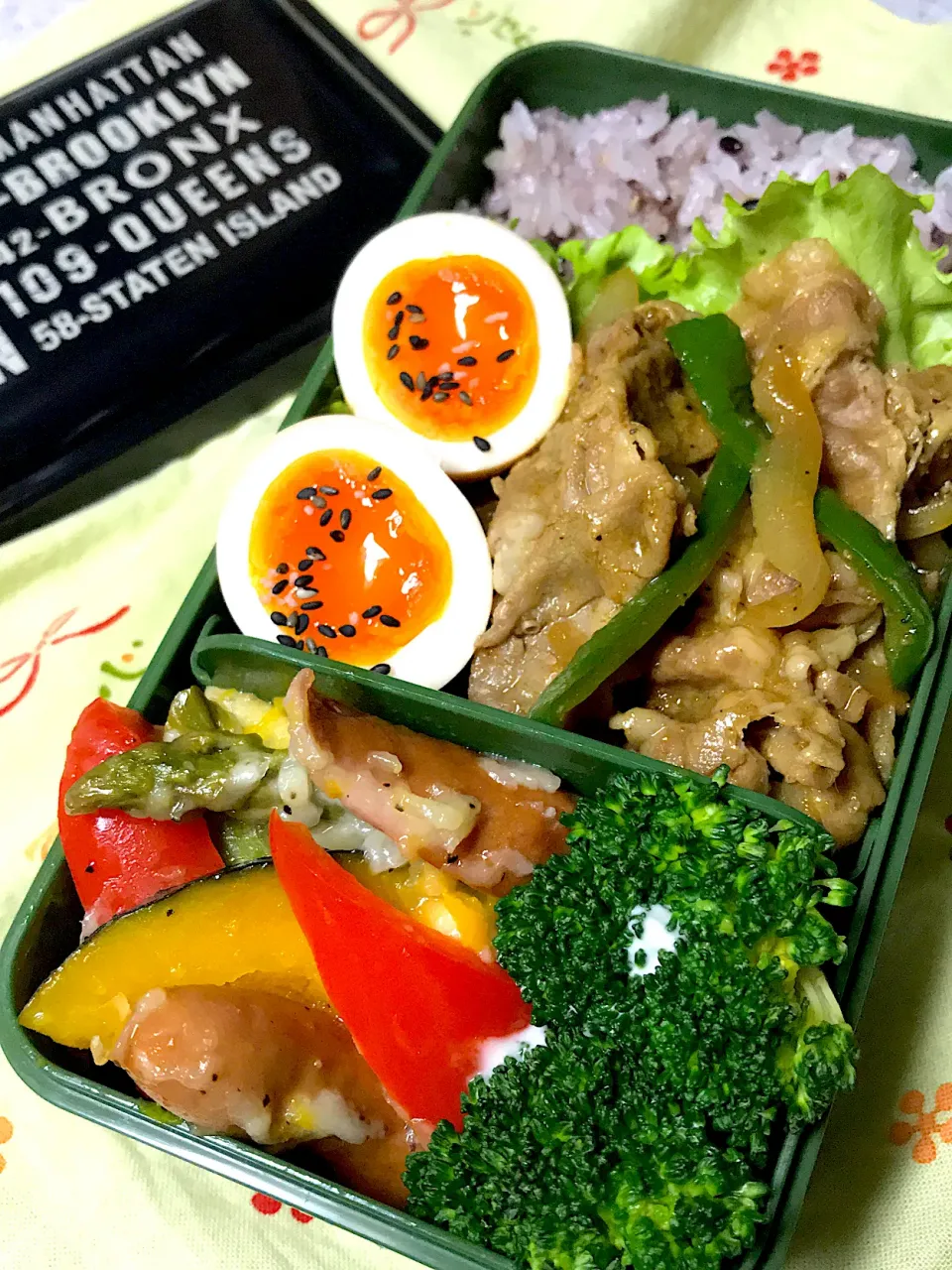 豚肉のカレー炒め弁当|りかさん