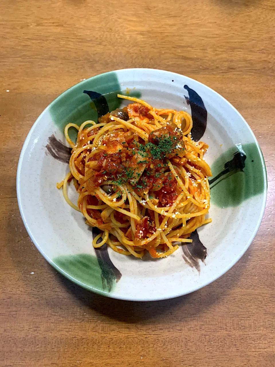 きのこのトマトソースパスタ|ひろさん