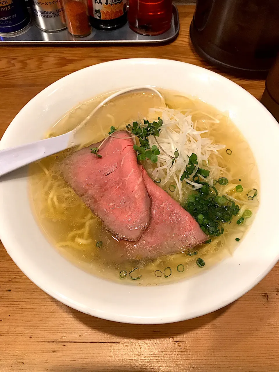 Snapdishの料理写真:牛塩ラーメン@竹麓らーめん|morimi32さん