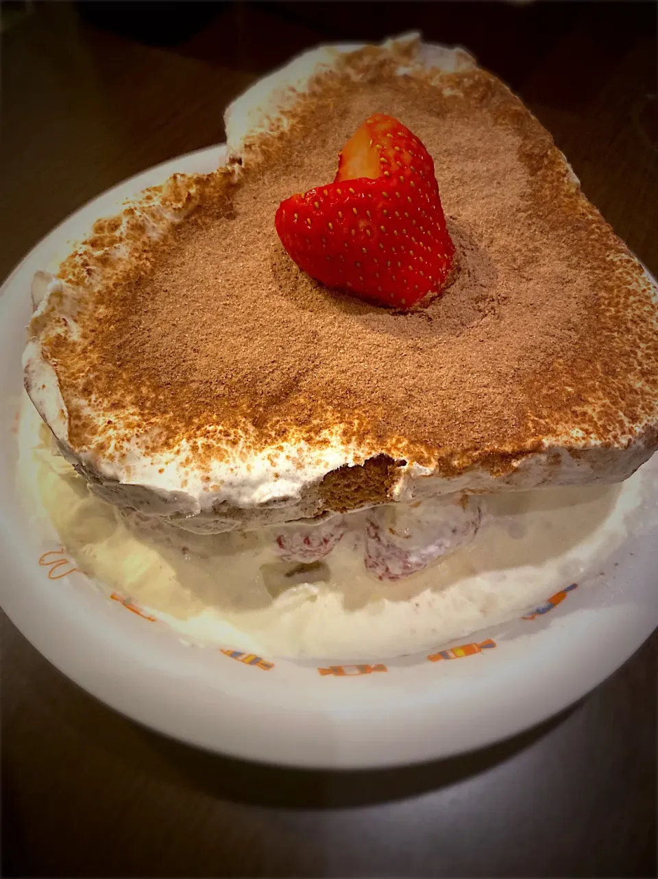 ハートのストロベリーココアケーキ🍰🍓🤎|ch＊K*∀o(^^*)♪さん