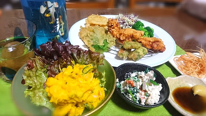 天ぷら( とり🐔  れんこん   ちくわ
   青じそ🌱)
 カボチャサラダ🥗
 白和え
  三輪素麺のふし 揚げ|びせんさん