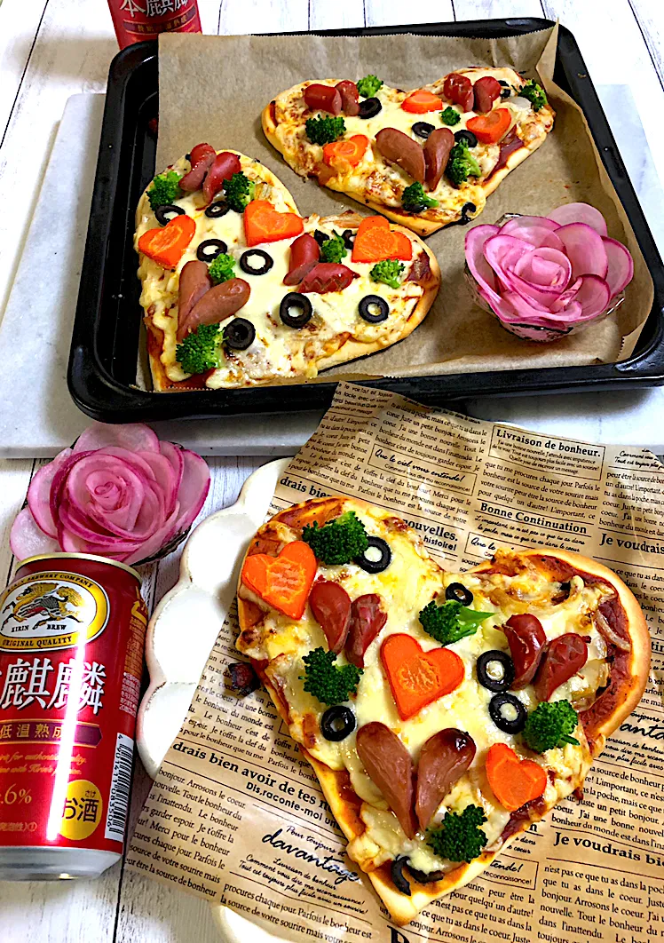 ハッピーバレンタイン💝🍫💕ハート型ピザ🍕晩ご飯|ぽっちさん